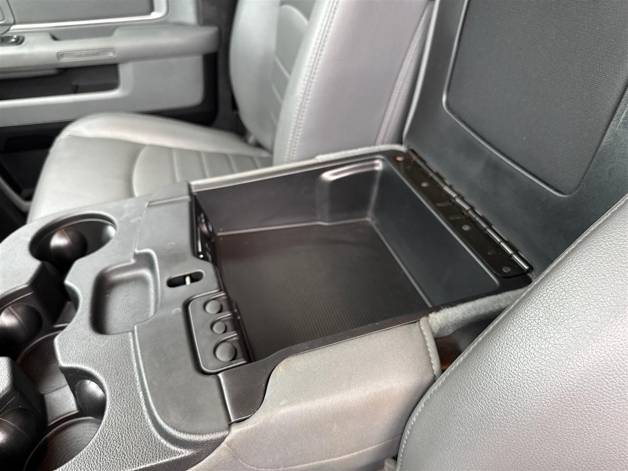 RAM 1500 Tradesman Regular Cab LWB 2WD 2016