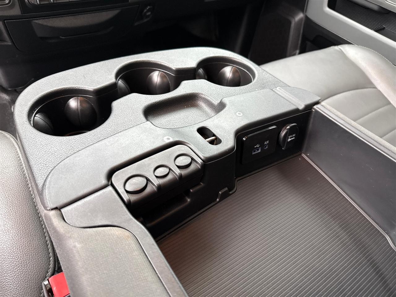 RAM 1500 Tradesman Regular Cab LWB 2WD 2016