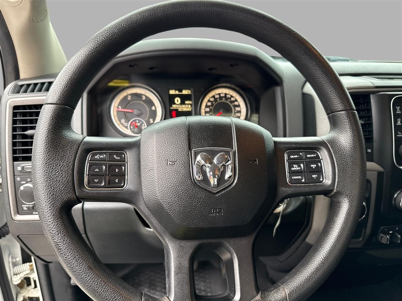 RAM 1500 Tradesman Regular Cab LWB 2WD 2016