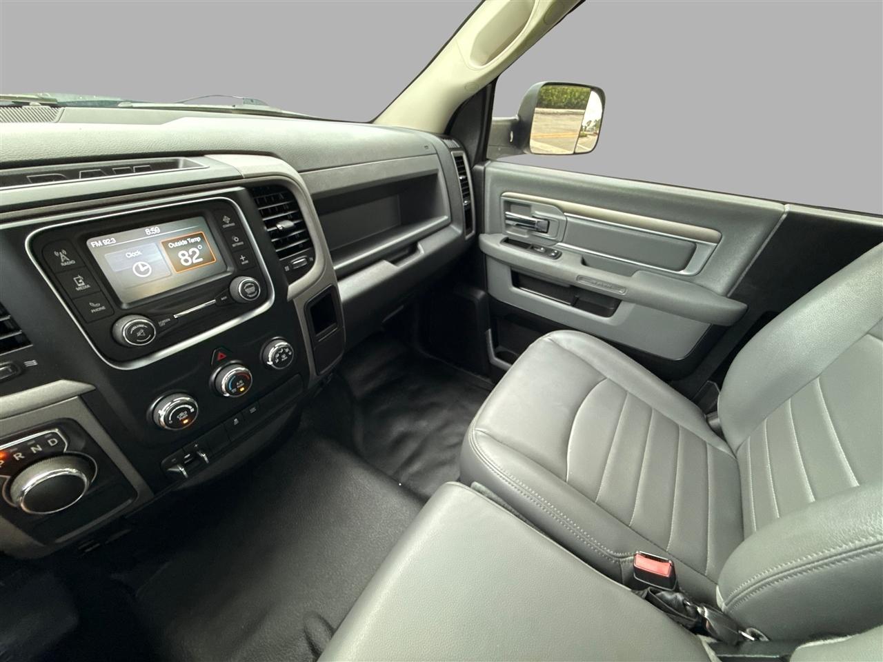 RAM 1500 Tradesman Regular Cab LWB 2WD 2016