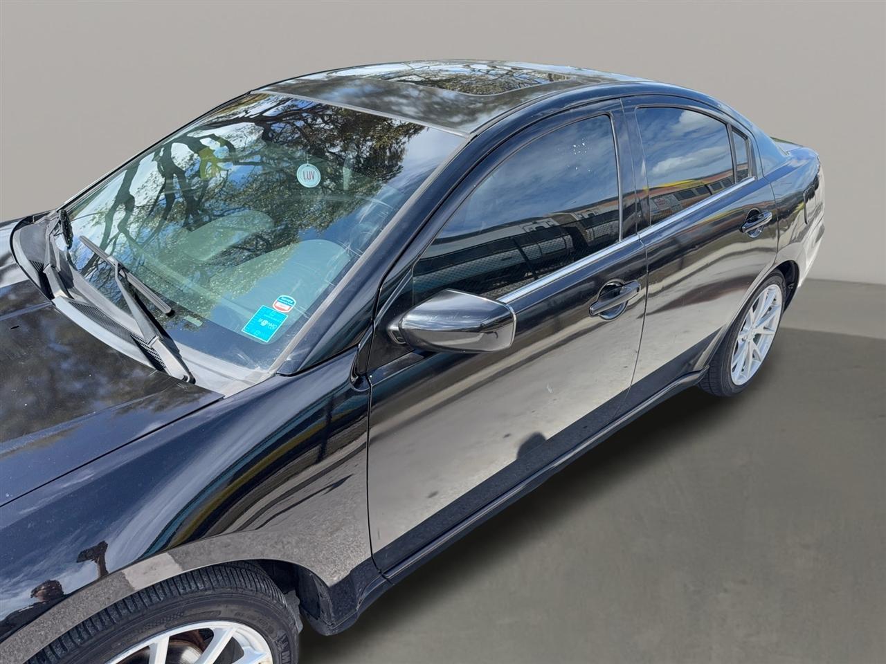 Mitsubishi Galant SE 2012