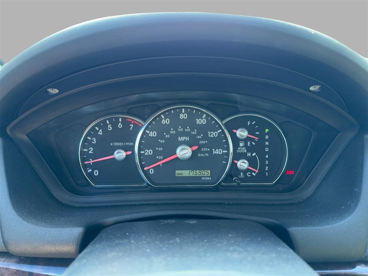 Mitsubishi Galant SE 2012