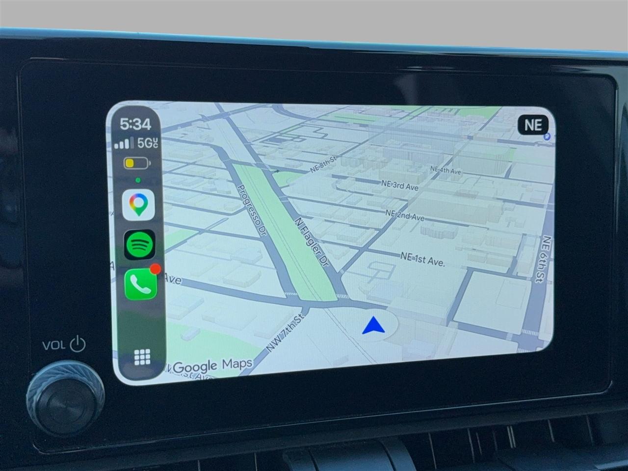 Toyota RAV4 Hybrid SE 2023