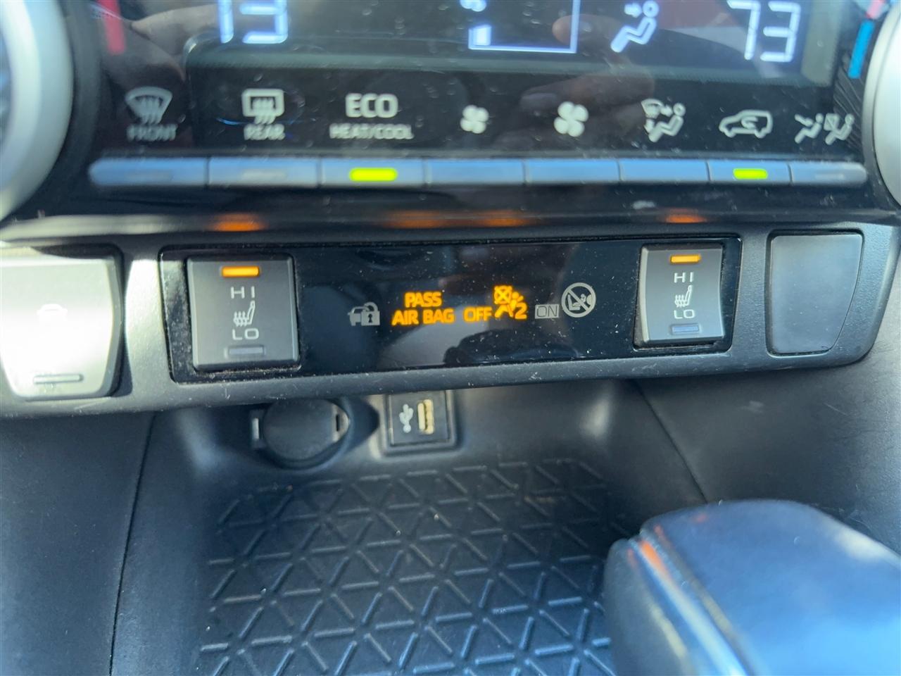 Toyota RAV4 Hybrid SE 2023