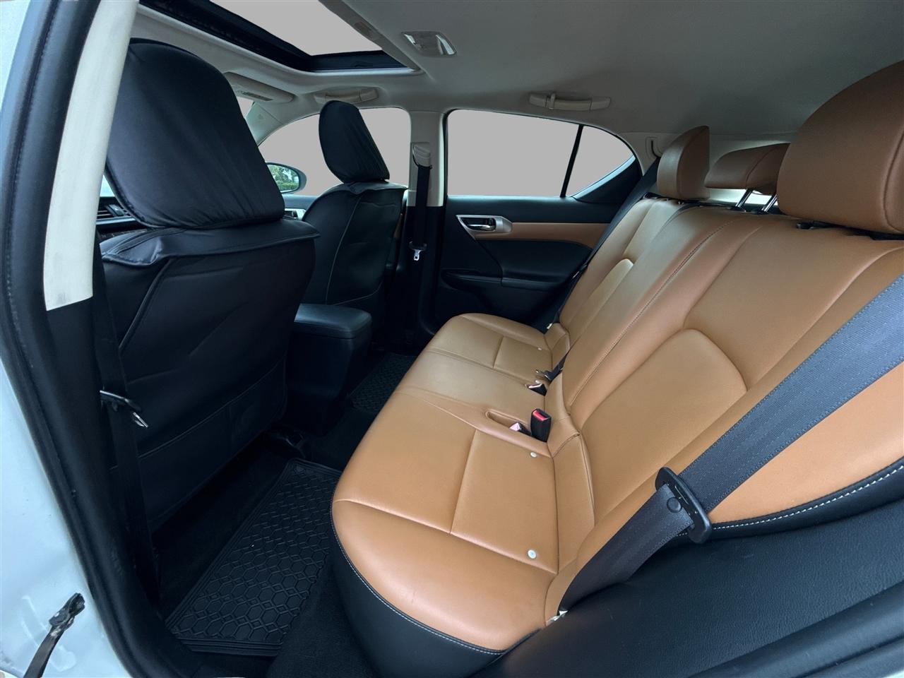 Lexus CT 200h FWD 4dr Hybrid Premium 2014