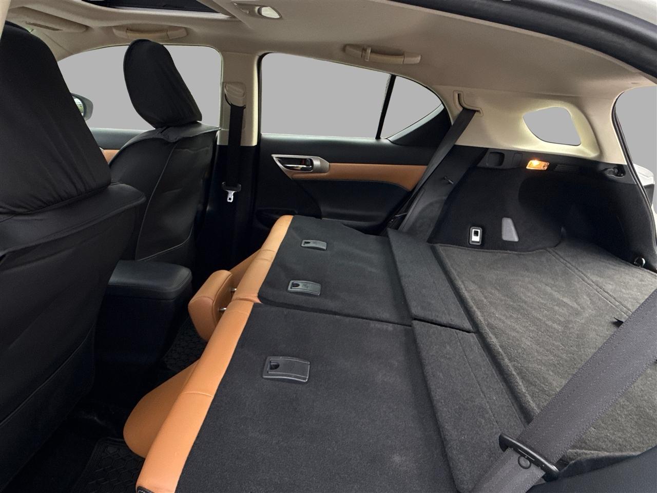 Lexus CT 200h FWD 4dr Hybrid Premium 2014