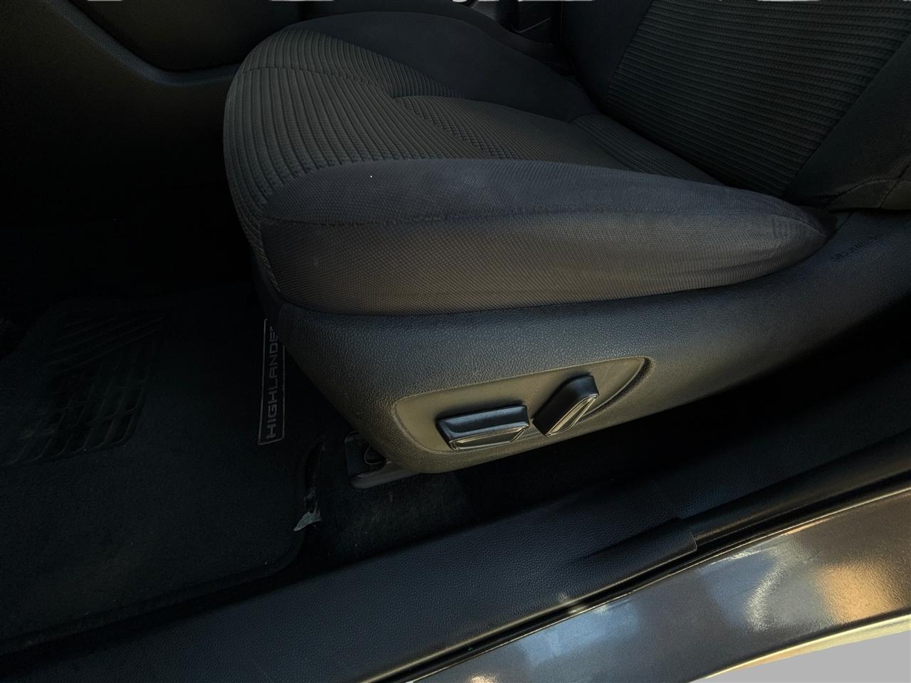 Toyota Highlander L 2020