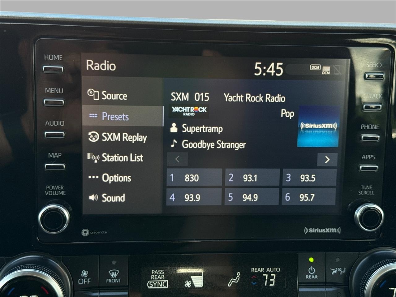 Toyota Highlander L 2020