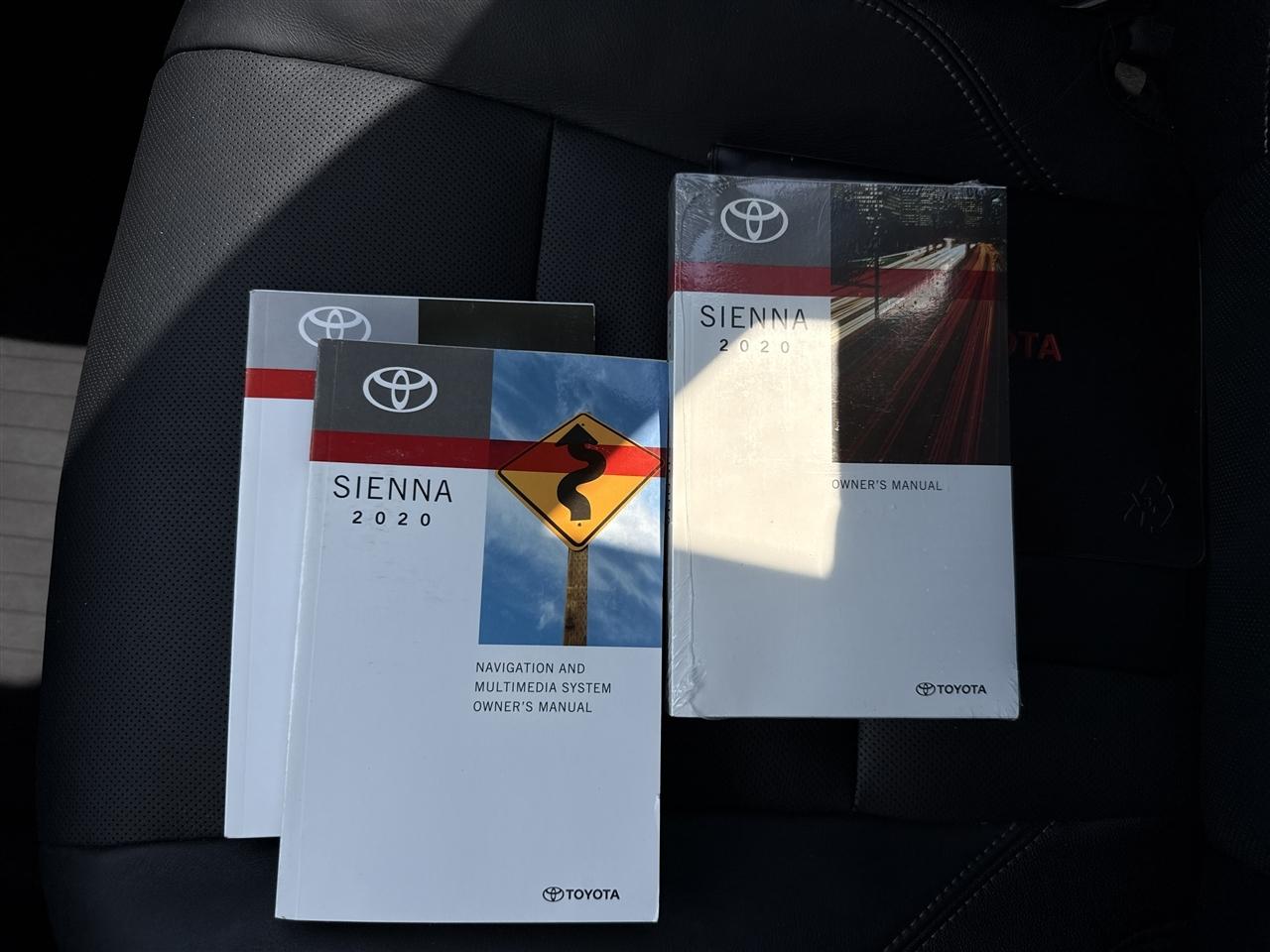 Toyota Sienna  2020