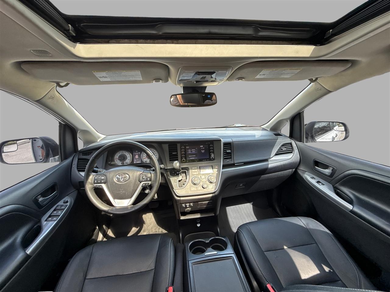 Toyota Sienna  2020