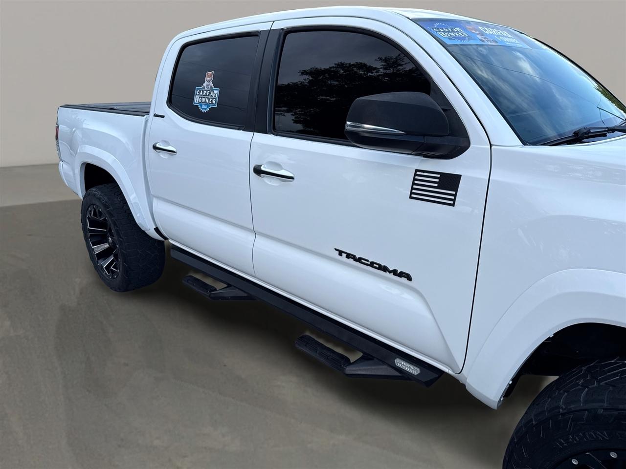 Toyota Tacoma Limited Double Cab V6 6AT 4WD 2017