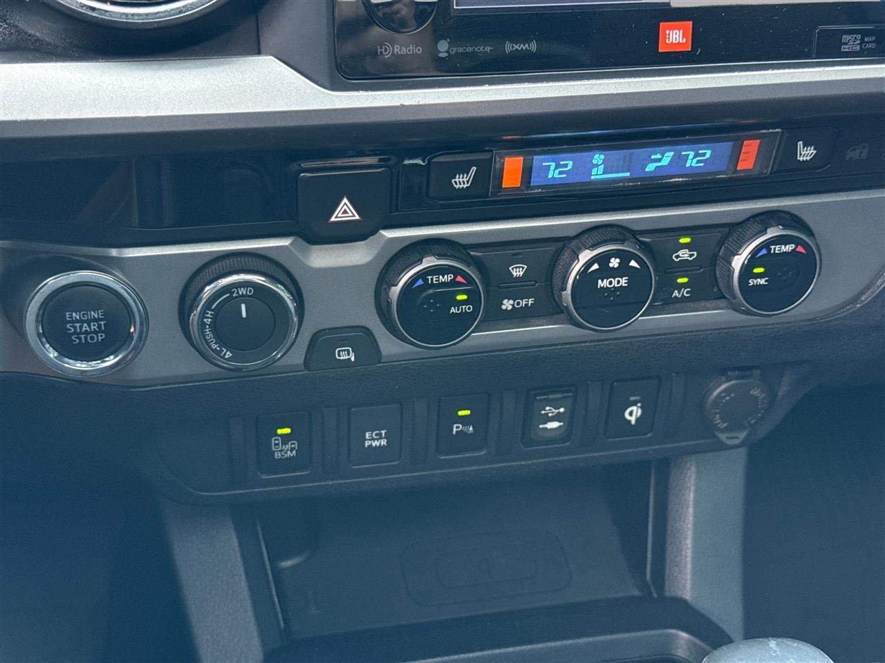 Toyota Tacoma Limited Double Cab V6 6AT 4WD 2017