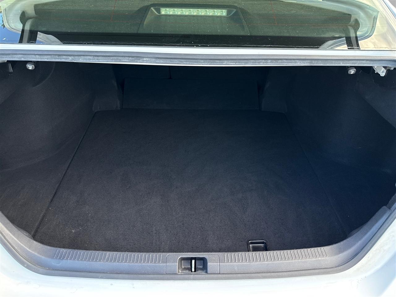 Toyota Camry SE 2018