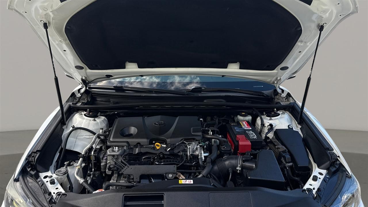Toyota Camry SE 2018