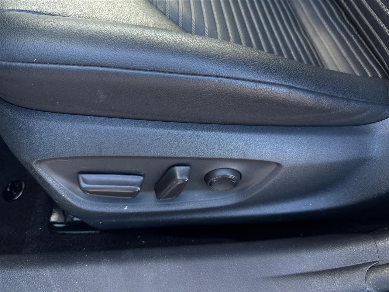 Toyota Camry SE 2018
