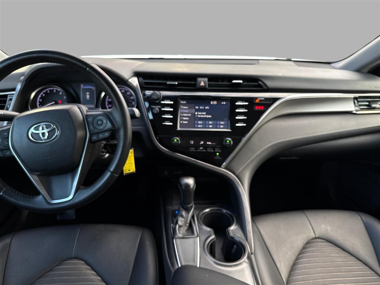 Toyota Camry SE 2018