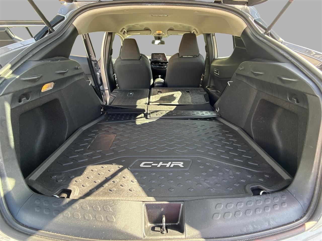 Toyota C-HR LE 2020