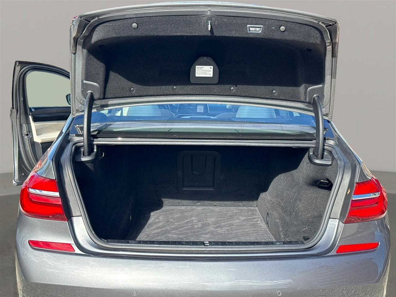 2019 BMW 740i - $24,000