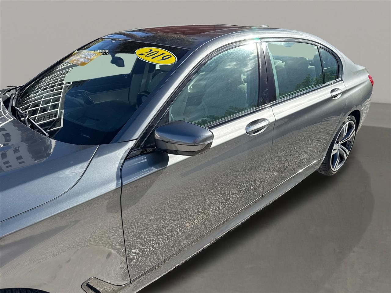 2019 BMW 740i - $24,000