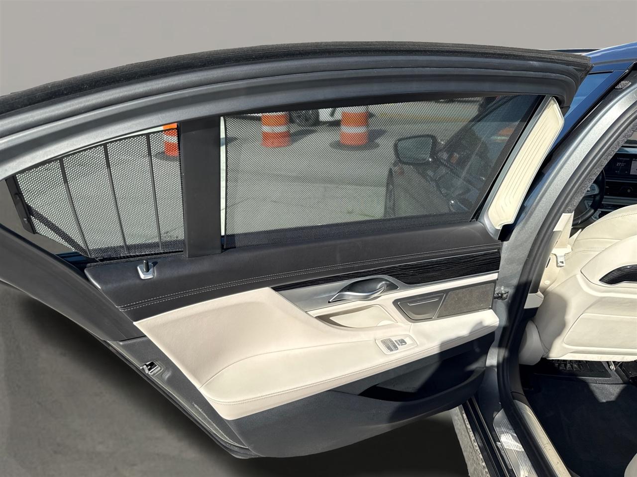 2019 BMW 740i - $24,000