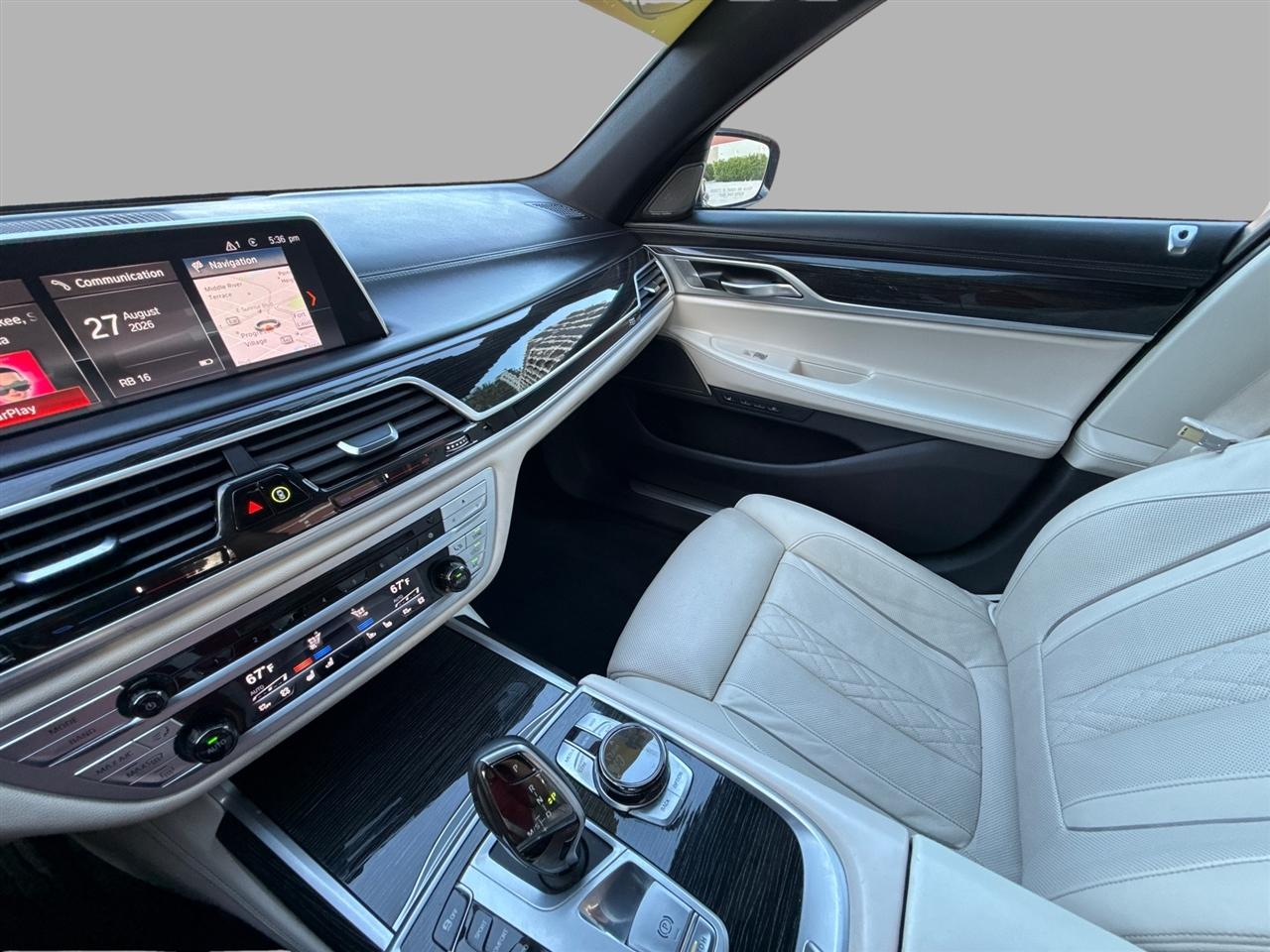 2019 BMW 740i - $24,000