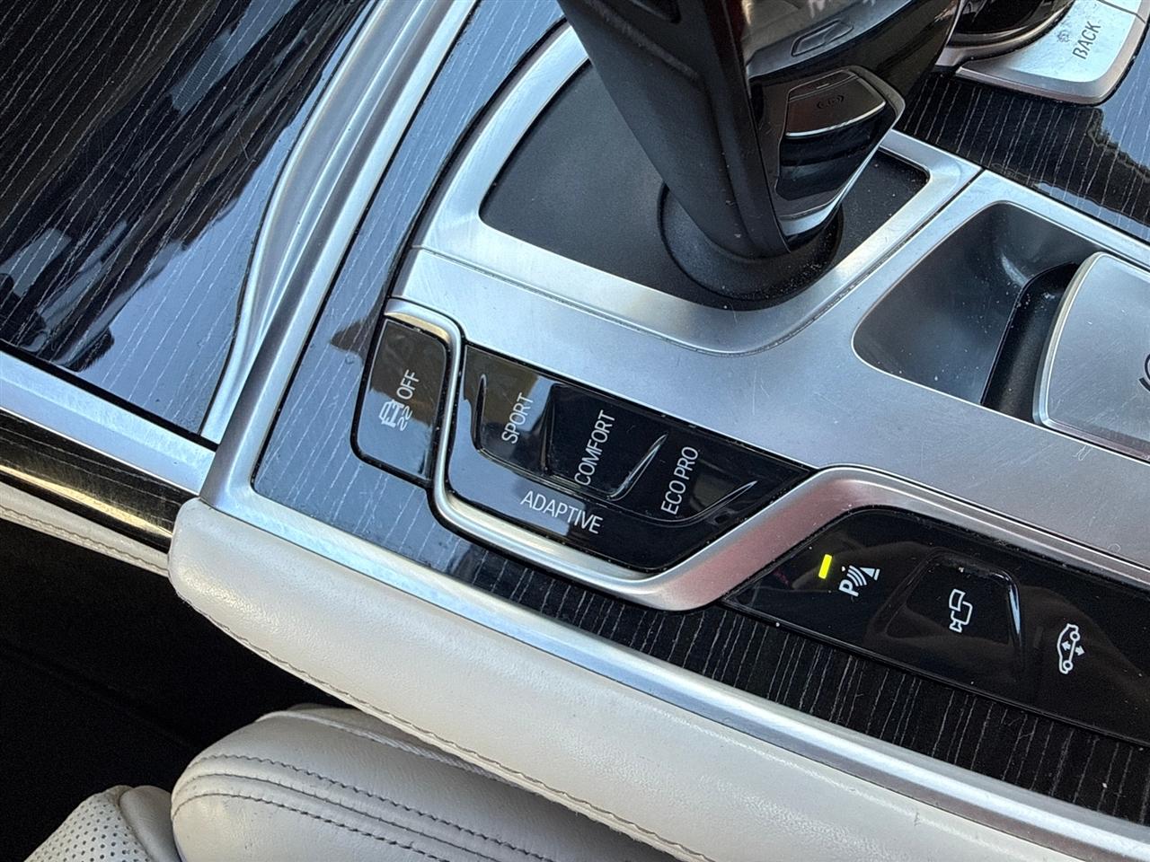2019 BMW 740i - $24,000