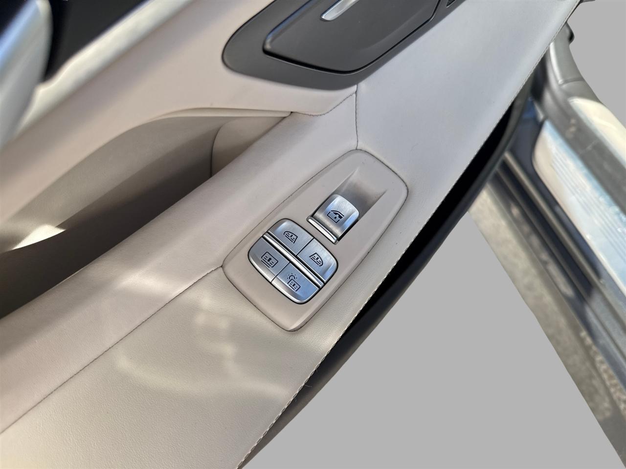 2019 BMW 740i - $24,000