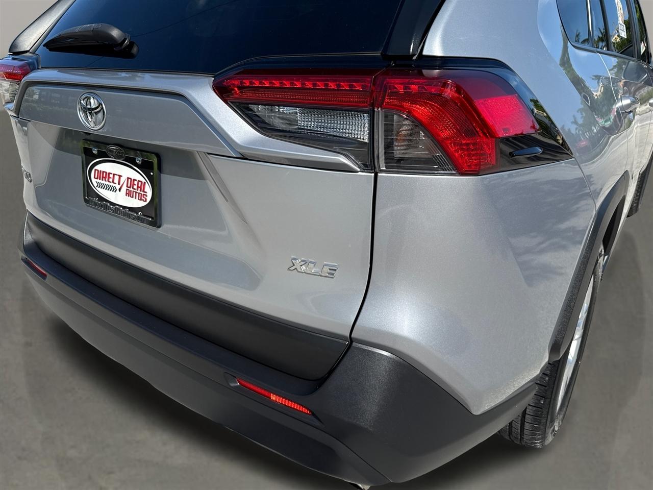 2020 Toyota RAV4 - $22,000