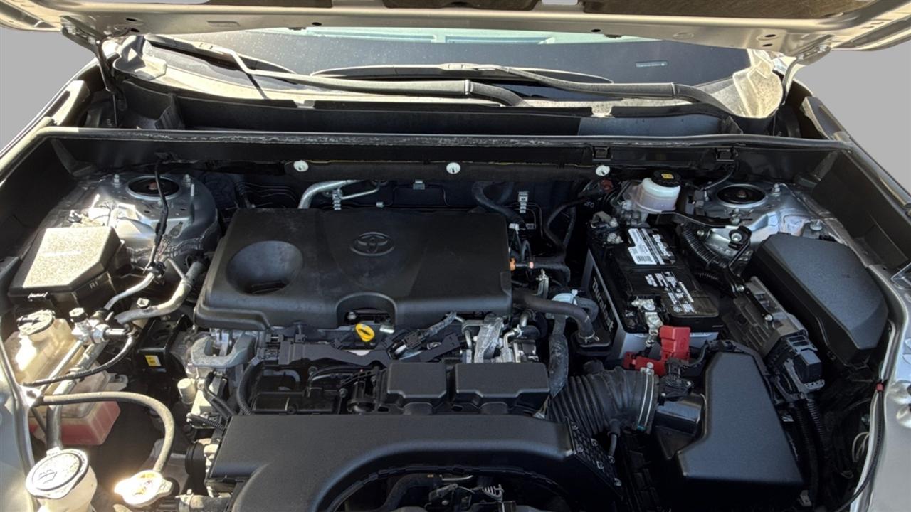2020 Toyota RAV4 - $22,000
