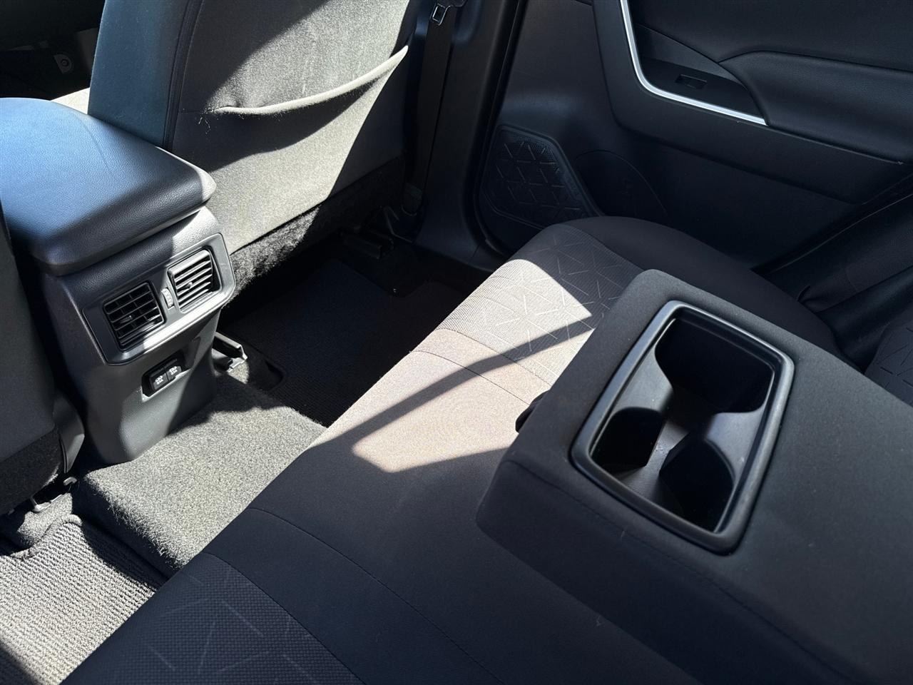 2020 Toyota RAV4 - $22,000