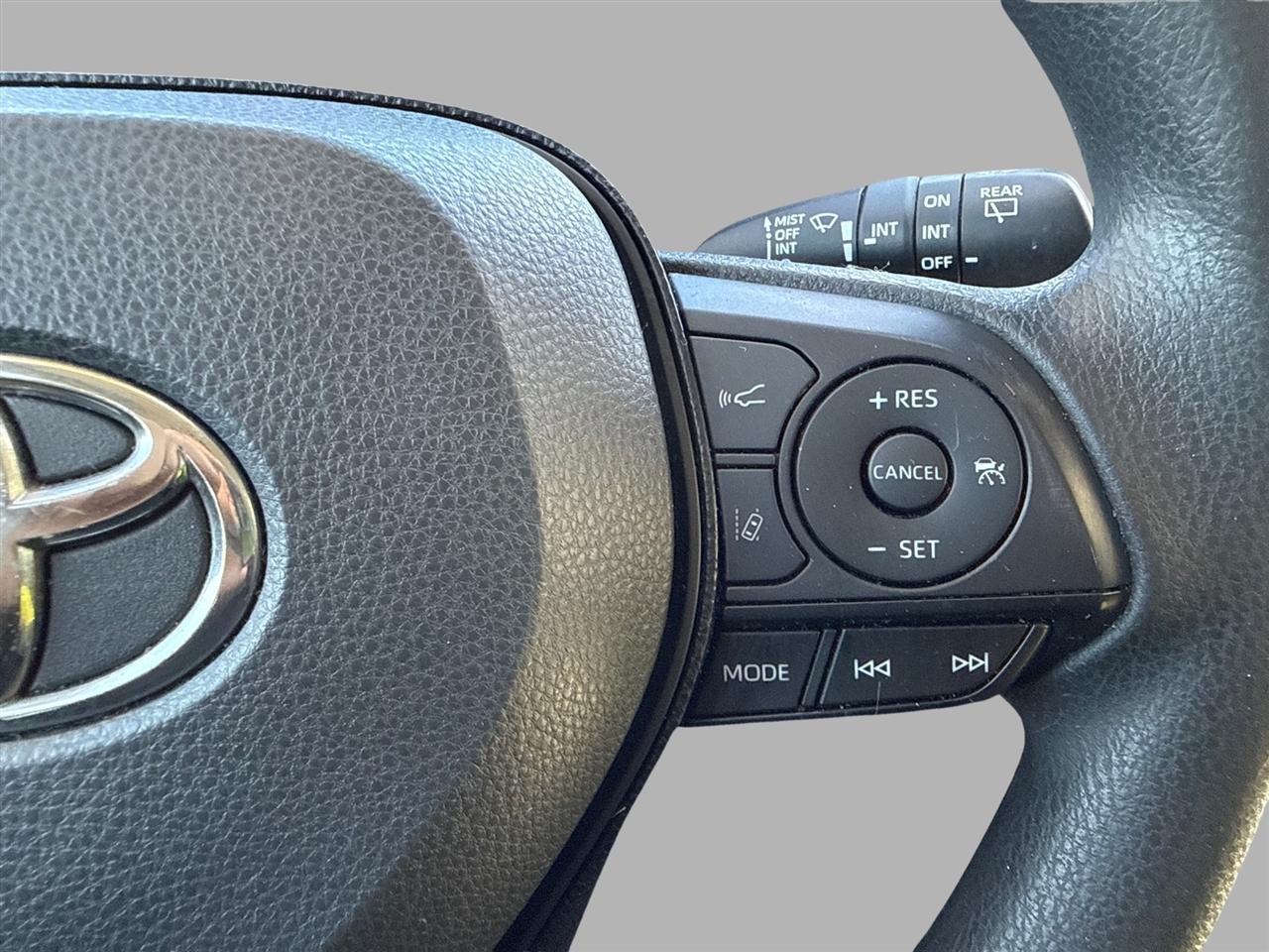 2020 Toyota RAV4 - $22,000