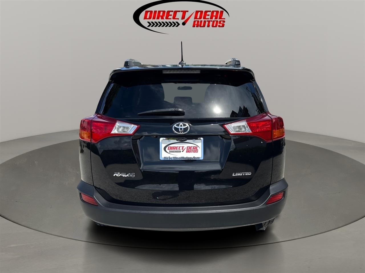 Toyota RAV4 photo 8
