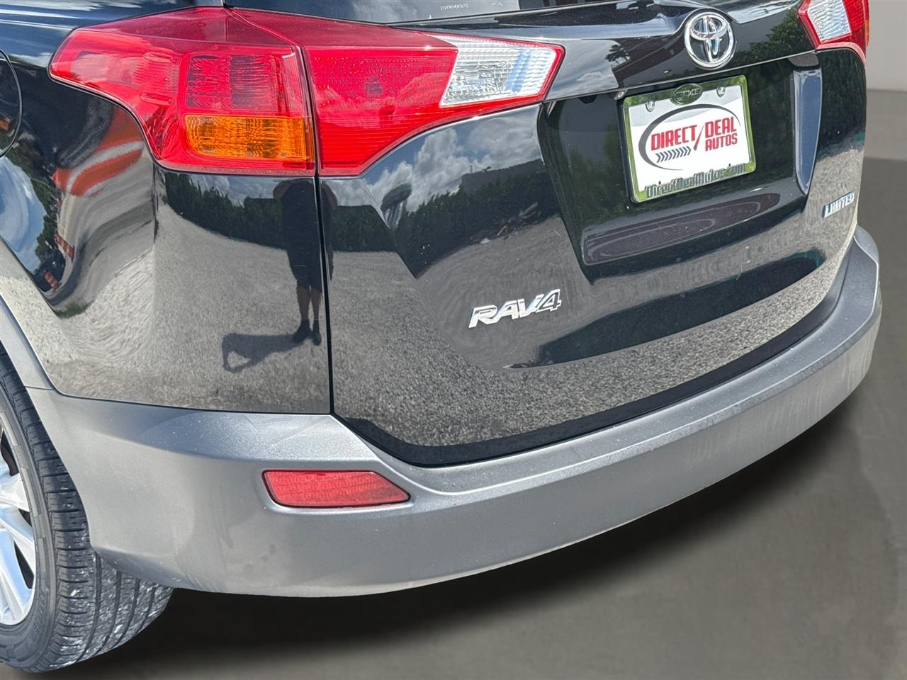 Toyota RAV4 photo 9