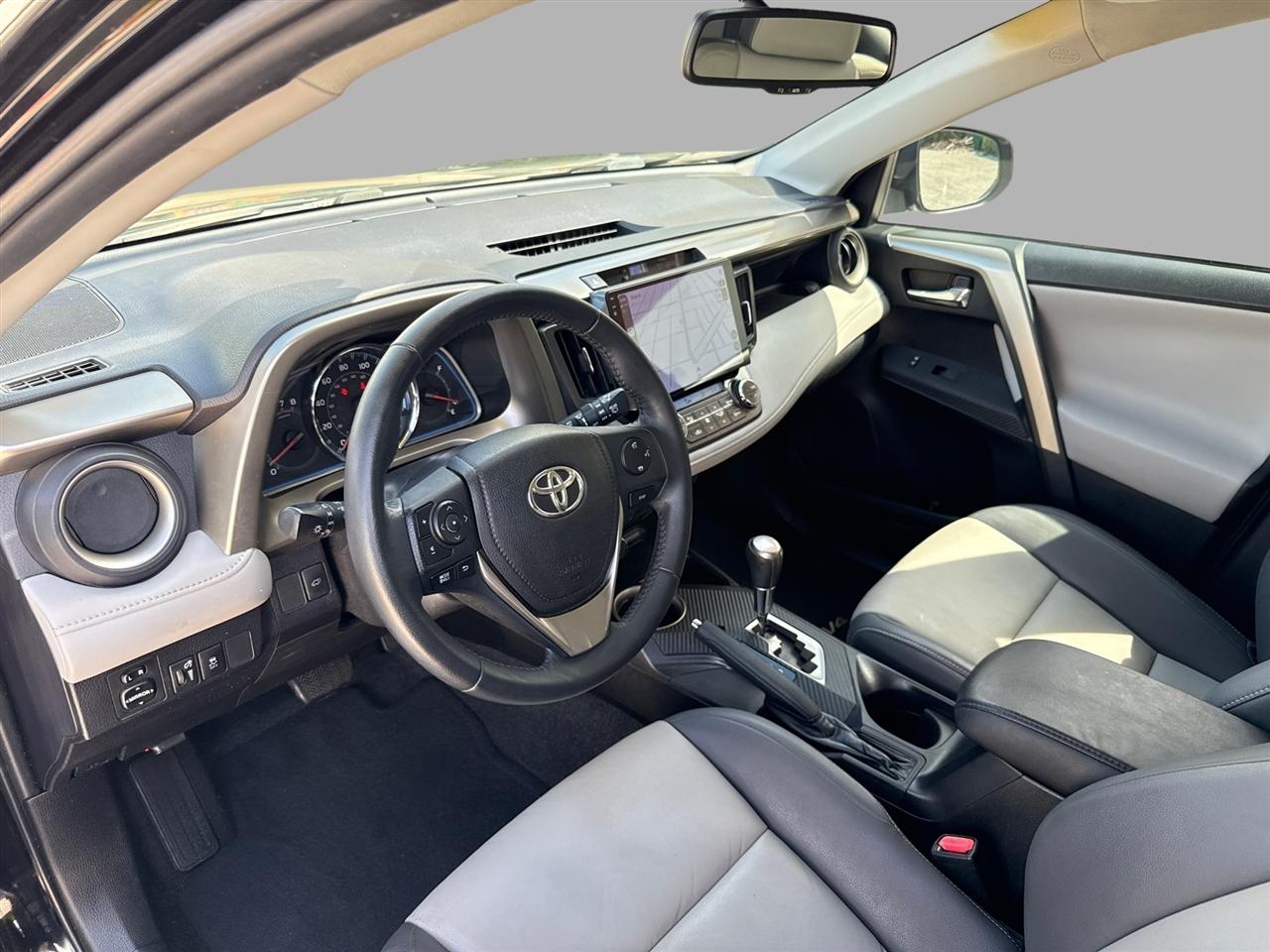 Toyota RAV4 photo 21