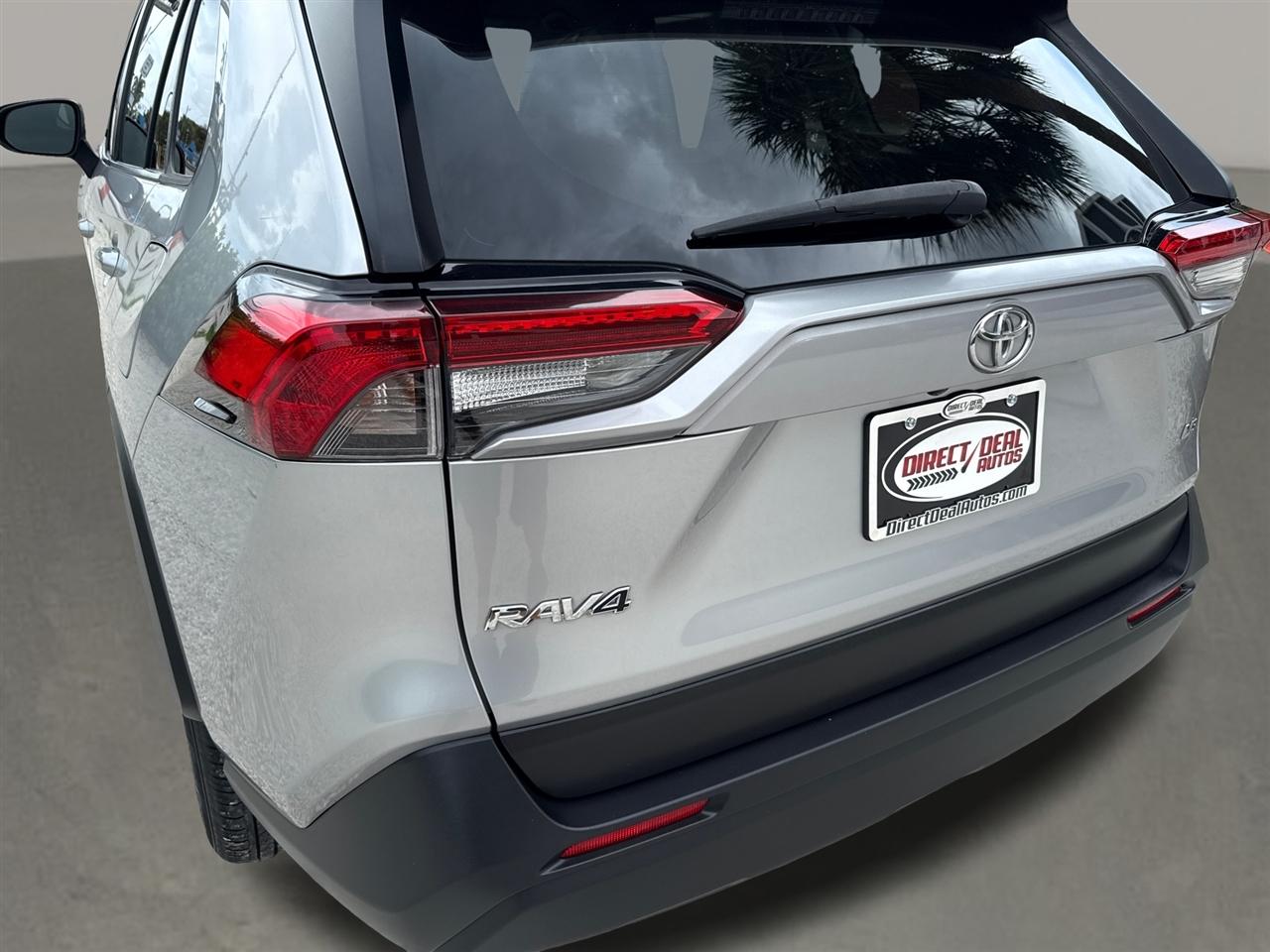 2019 Toyota RAV4 - $21,000