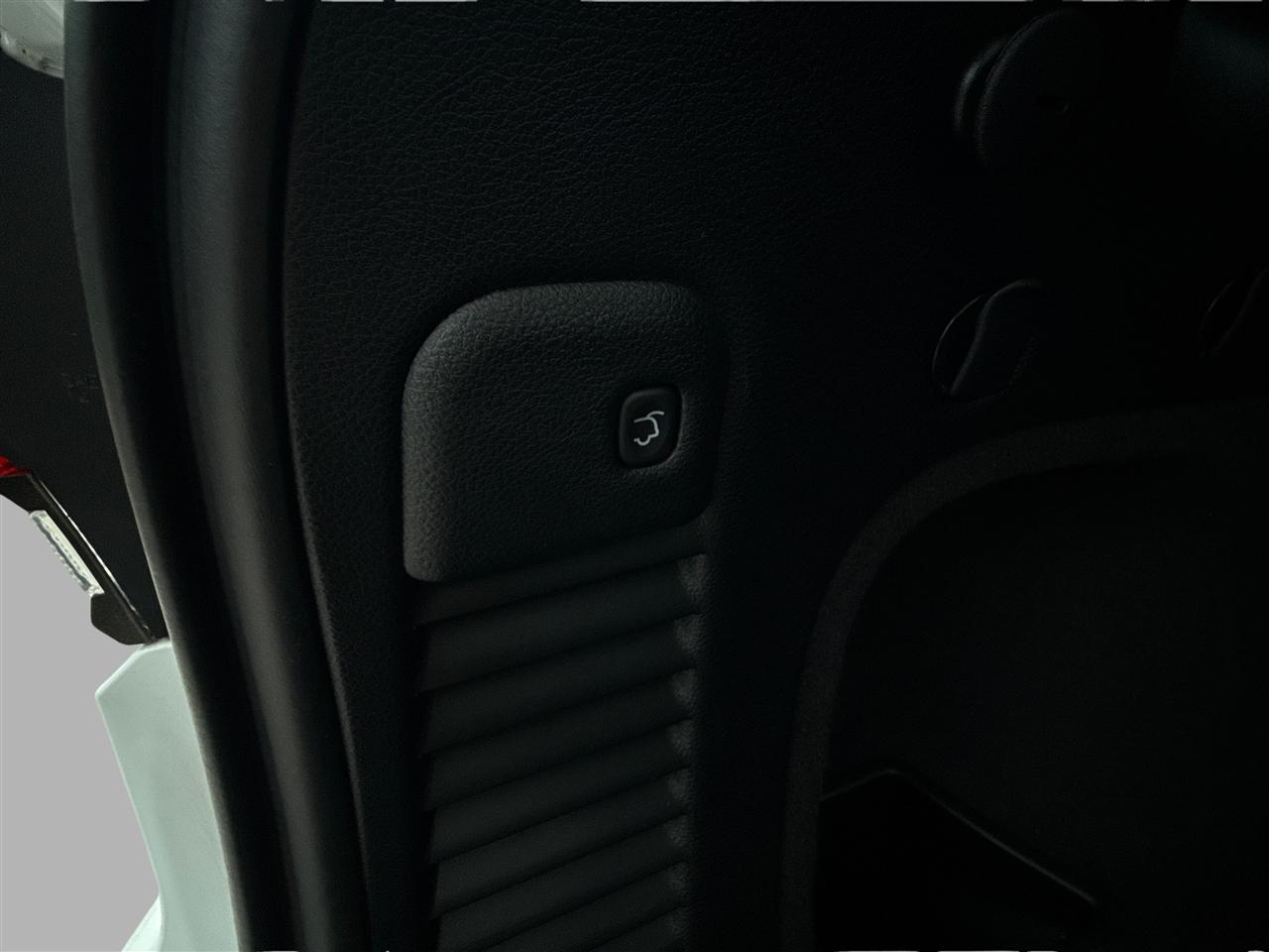 2019 Jeep Cherokee - $21,000