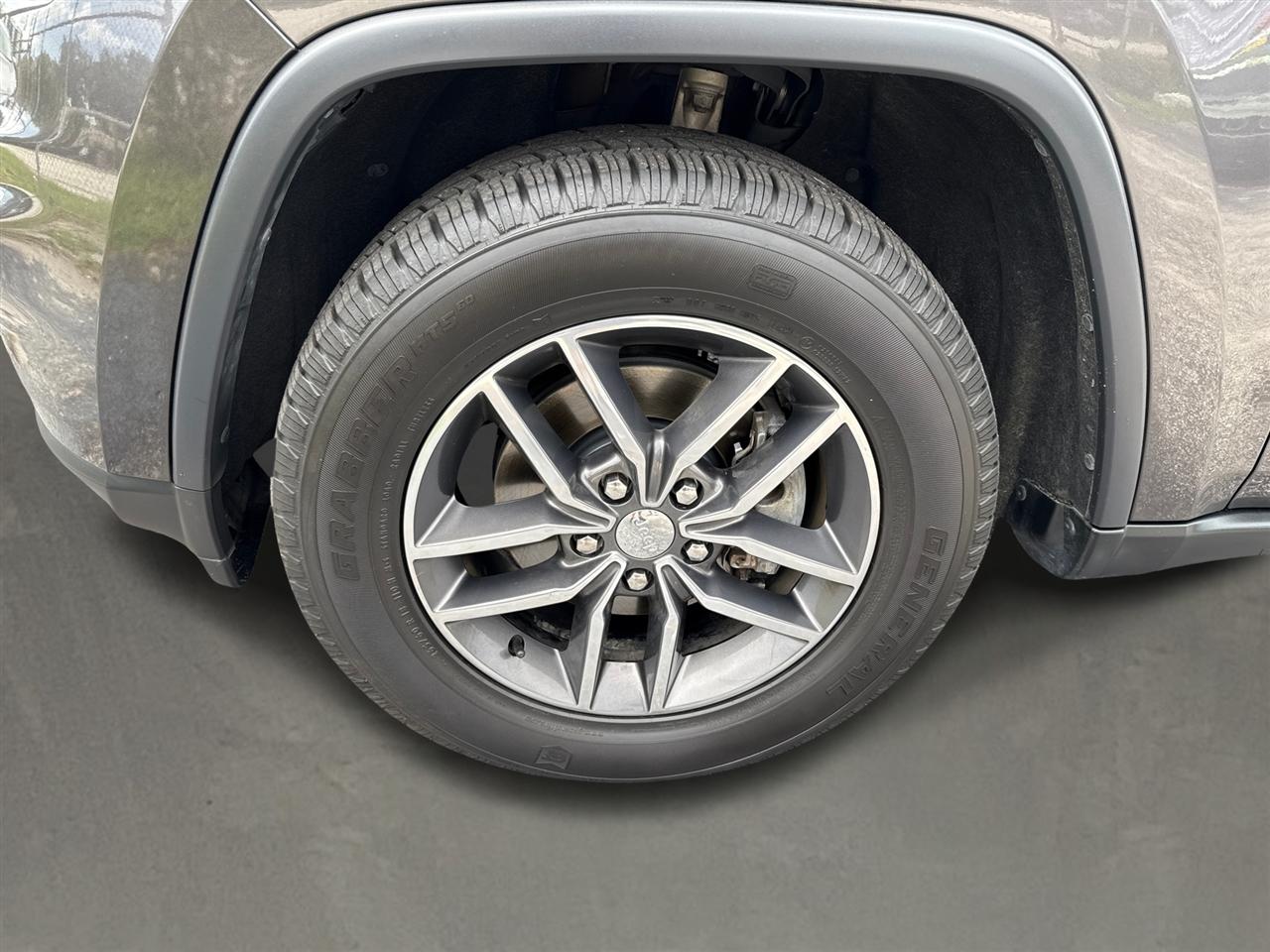 Jeep Grand Cherokee Limited 2WD 2017