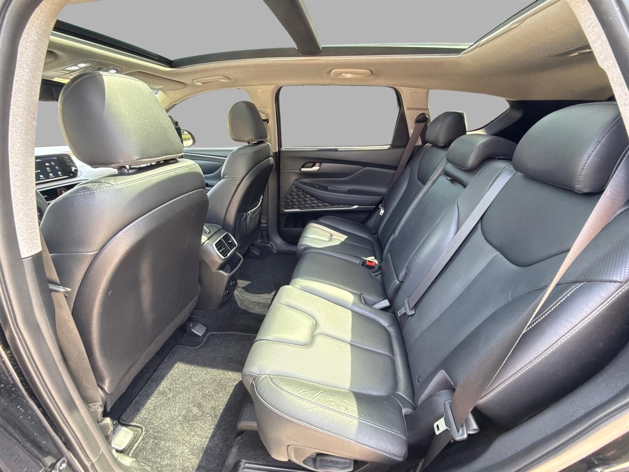 2020 Hyundai Santa Fe - $16,000