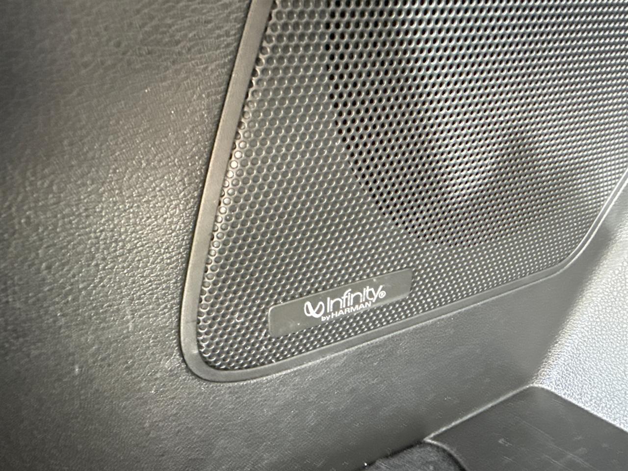 2020 Hyundai Santa Fe - $16,000