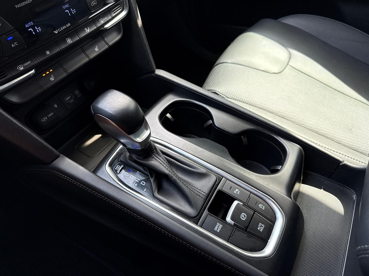 2020 Hyundai Santa Fe - $16,000