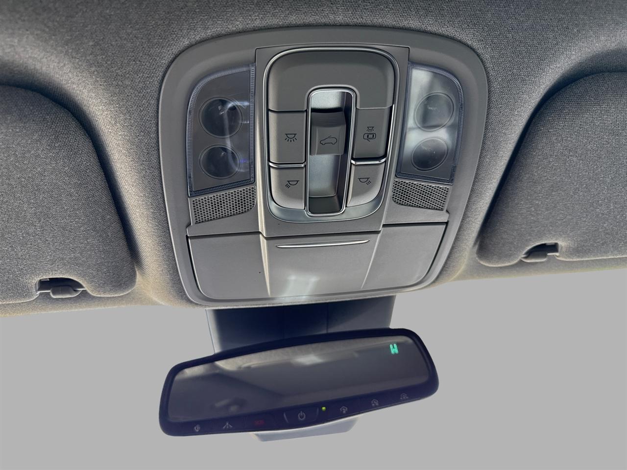 2020 Hyundai Santa Fe - $16,000