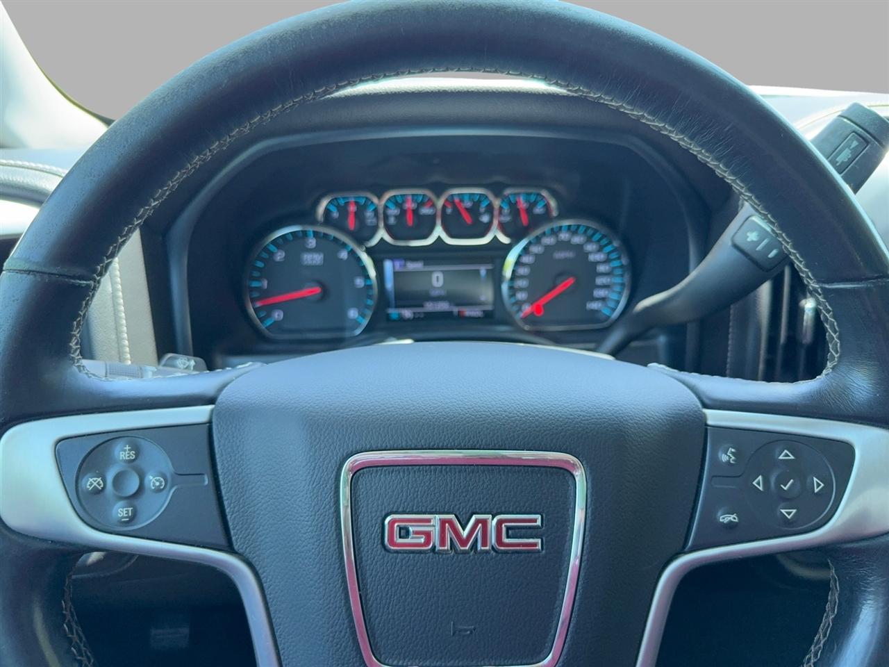 GMC Sierra 1500 SLE Crew Cab Long Box 2WD 2017