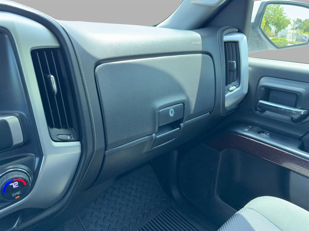 GMC Sierra 1500 SLE Crew Cab Long Box 2WD 2017