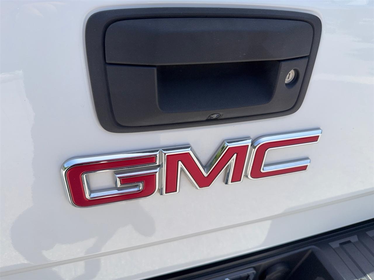 2017 GMC Sierra