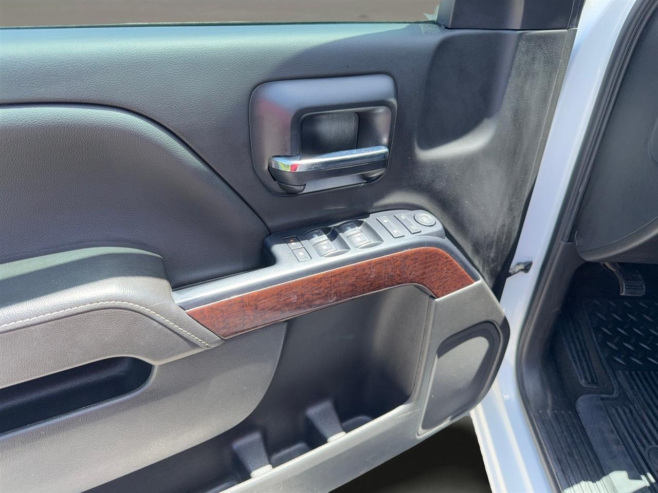 2017 GMC Sierra