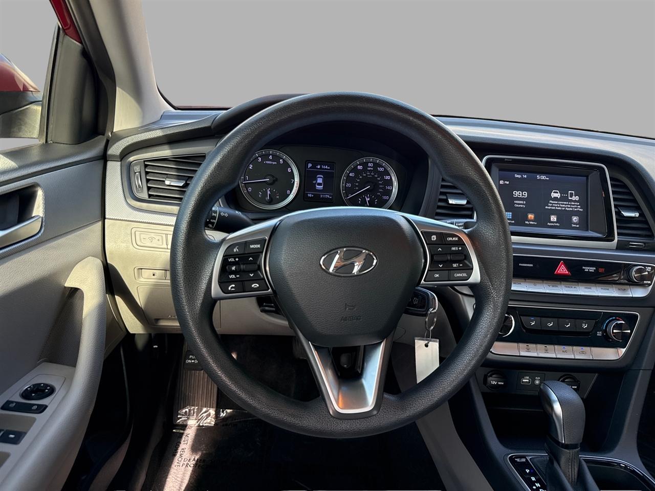 Hyundai Sonata photo 30