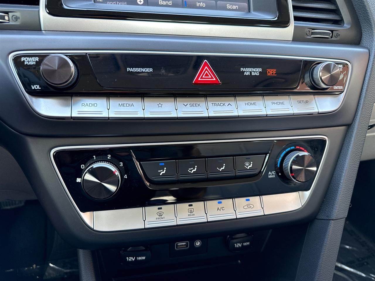 Hyundai Sonata photo 39
