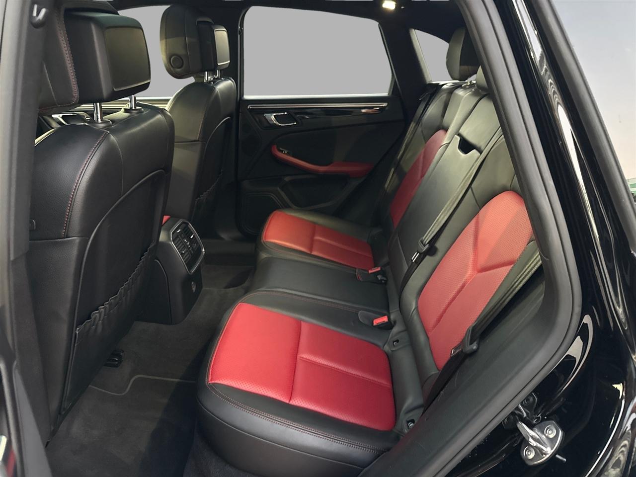 Porsche Macan S 2018