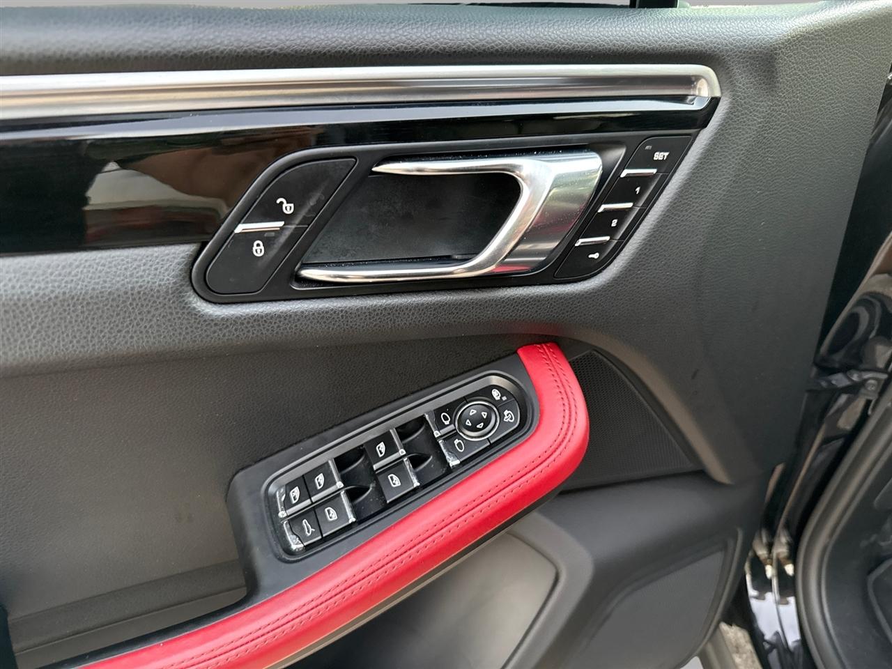 Porsche Macan S 2018