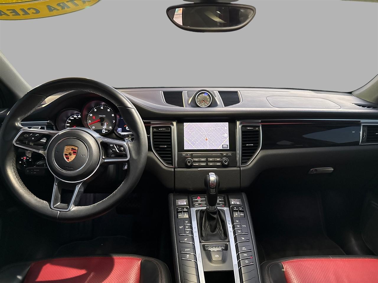 Porsche Macan S 2018